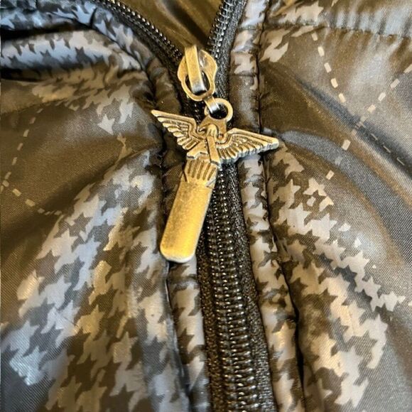 Avirex Men's Puffer Coat- Argyle torso with layered look sleeves/ Hood Black 4XL - Picture 7 of 15